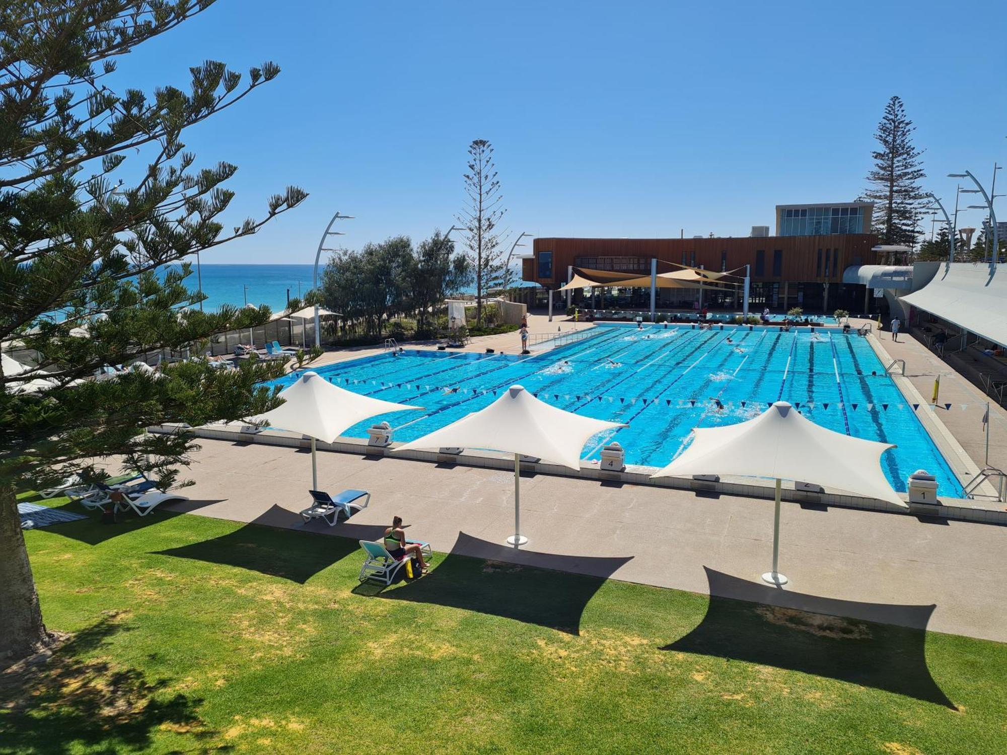 Scarborough Beach Front Resort - Shell Ten Perth Kültér fotó